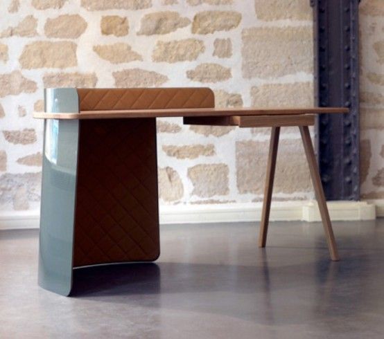 Unusual Big Boss Desk Of Metal, Wood And Leather | Creative desks .