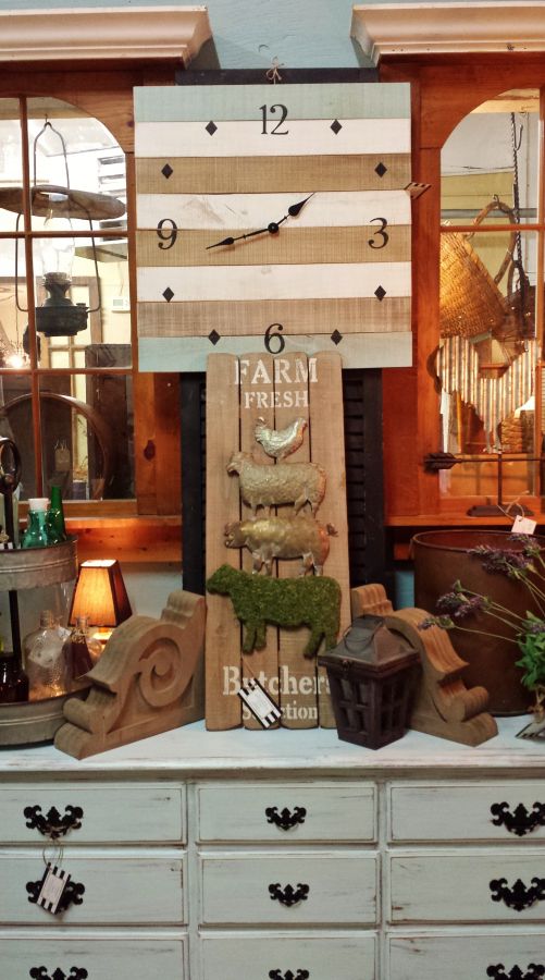 New farmhouse and vintage-inspired home decor at Villa and Farm .