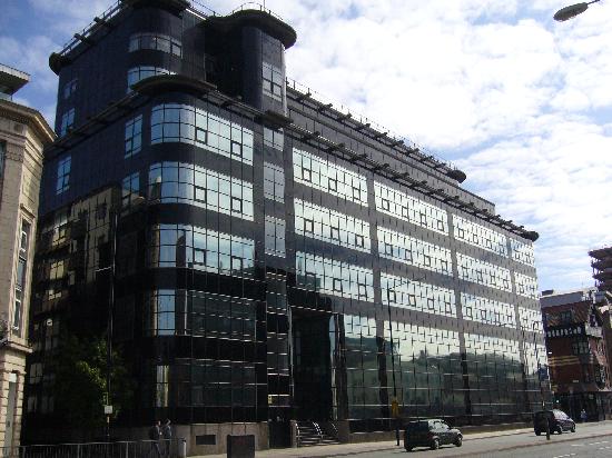 Daily Express building - Picture of The City Warehouse Apartment .
