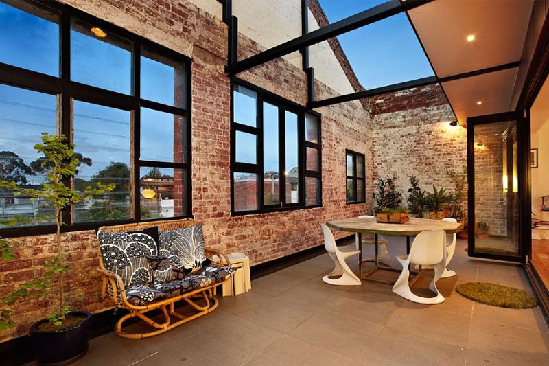New York-Style Warehouse Conversion in Melbour