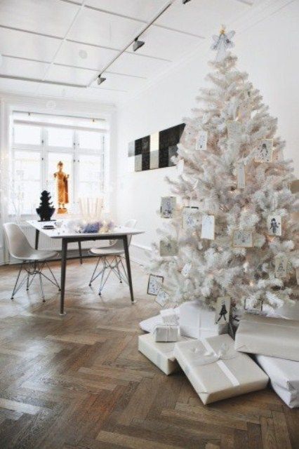 53 Exciting Silver And White Christmas Tree Decor Ideas | White .
