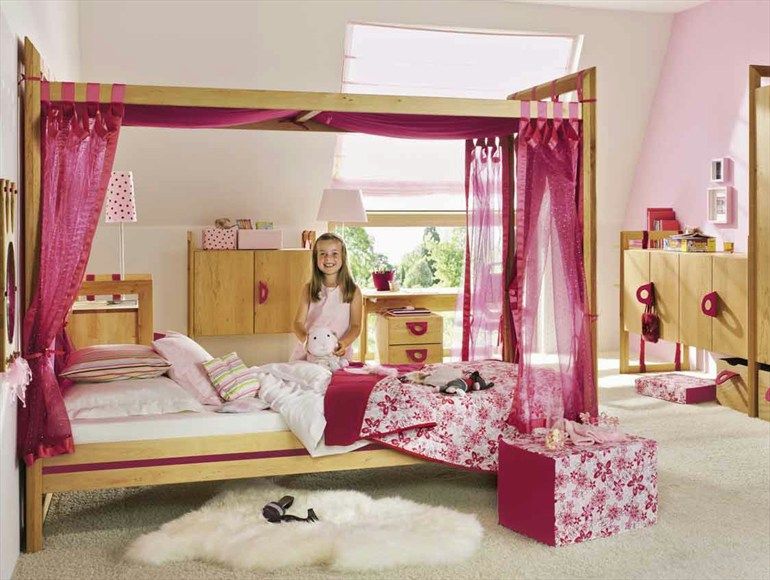 Wooden bedroom set for girls PRINCESS Lanoo Collection by TEAM 7 .