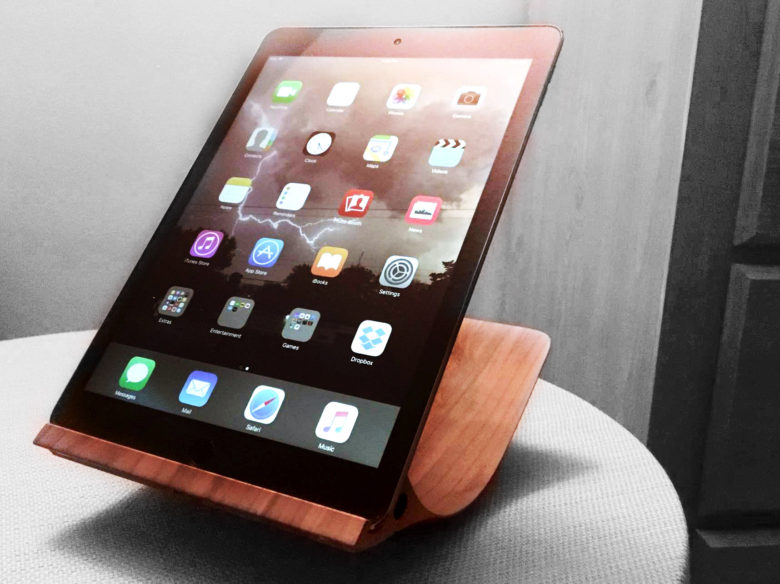 Review: Yohann iPad stand works all the angl