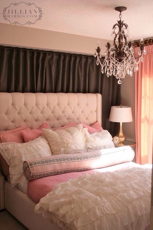 Pink And Chocolate Bedroom Design Elegant and Cozy Bedroom Decor in Shades of Pink And Chocolate