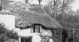 1900 S English Countryside House