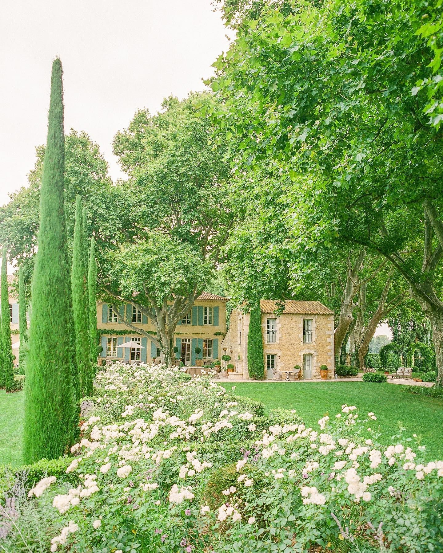 Amazing Old European Style Garden Explore the Enchanting Charm of an Old European Style Garden