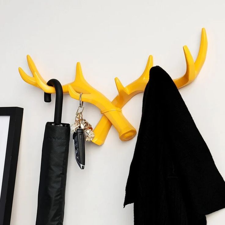 Antler Holders And Hooks Stylish Ways to Display Antlers in Your Home