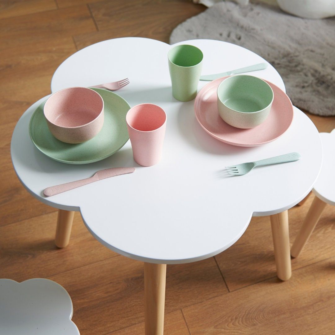 Cloud Tables Set Elegant and Functional Furniture for Modern Living Spaces