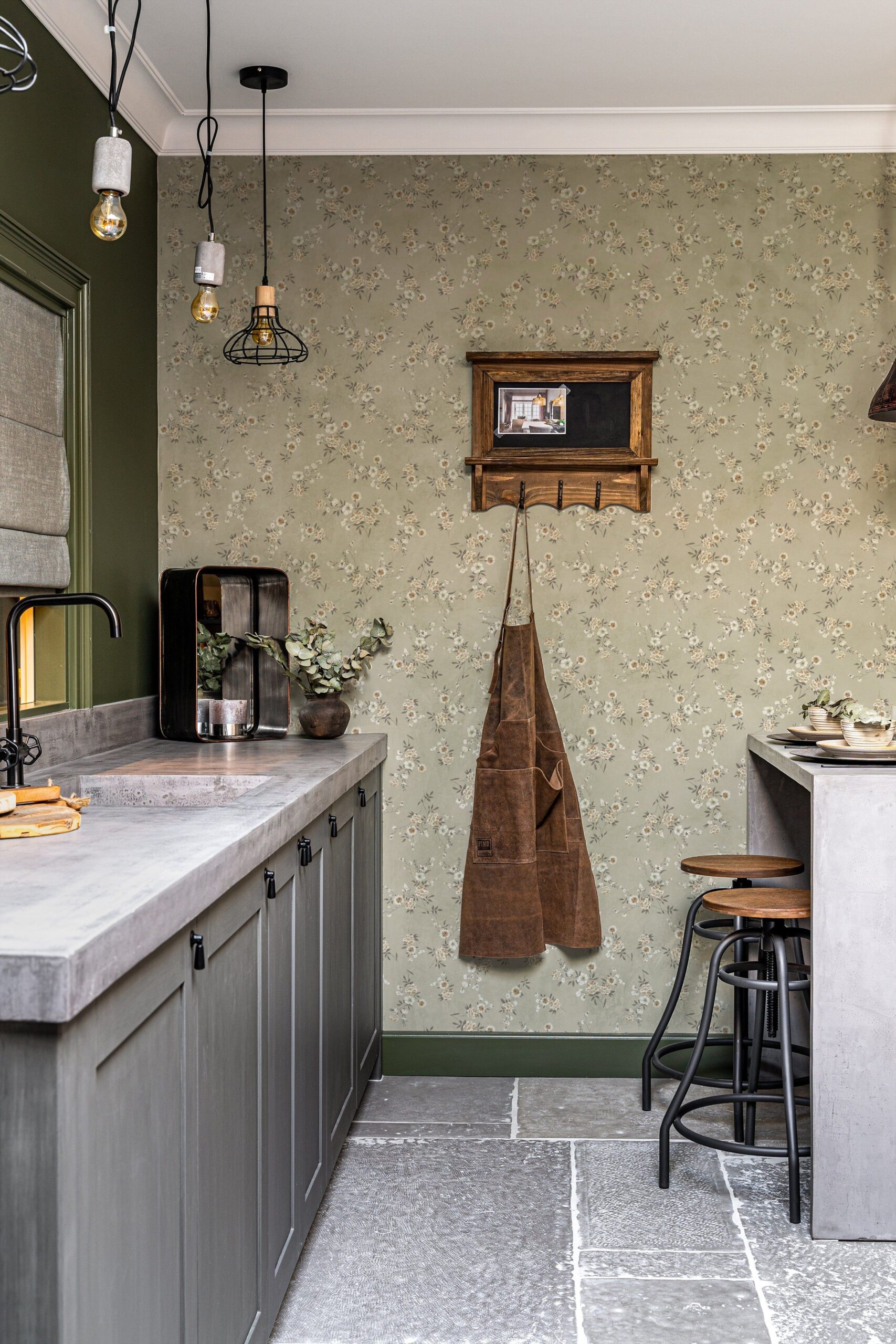 Cozy Classic Kitchens Stylish and Timeless Kitchen Designs for a Warm and Inviting Space