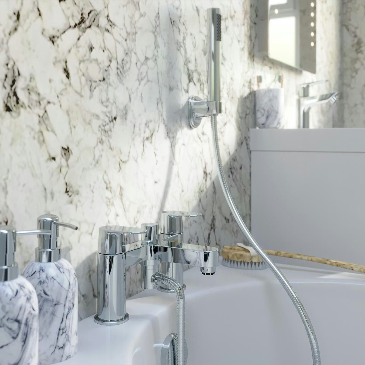 Create A Luxurious Cosmopolitan Style Bathroom