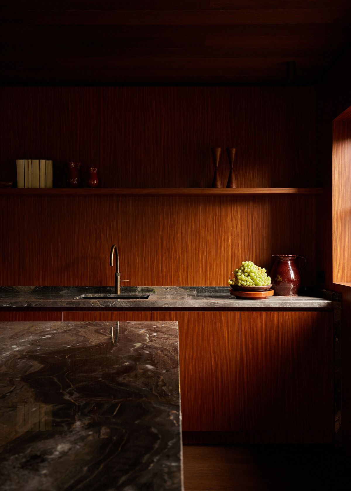 Dark Oak Wood Kitchen Elegant and Sophisticated Kitchen Design with Rich Oak Wood Finish