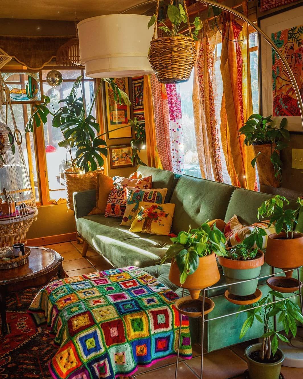 Eclectic Home Decor Unique Ways to Add Personality to Your Living Space with Eclectic Style