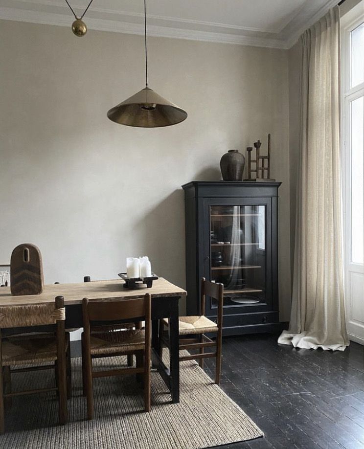 Elegant Masculine Dining Room Create a Sophisticated Space for Men with a Masculine Dining Room