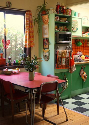 Fun And Colorful Kitchens Brighten Up Your Cooking Space with Playful and Vibrant Kitchen Designs