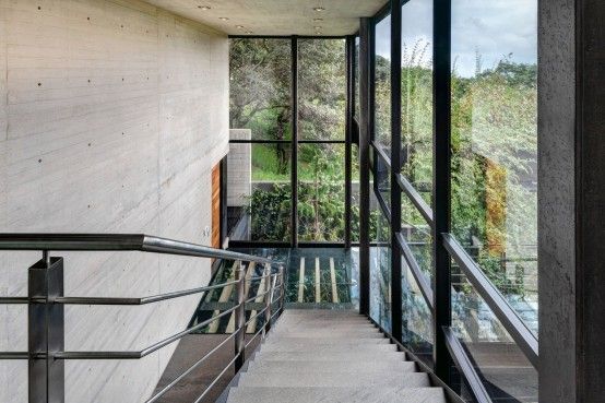 Glazed Tepozcuautla House A Beautiful Architectural Gem in Tepozcuautla Featuring Stunning Glazed Interiors and Modern Design