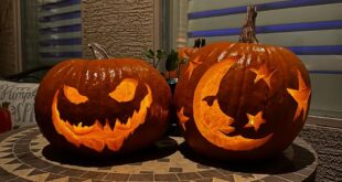 Halloween Pumpkin Carving