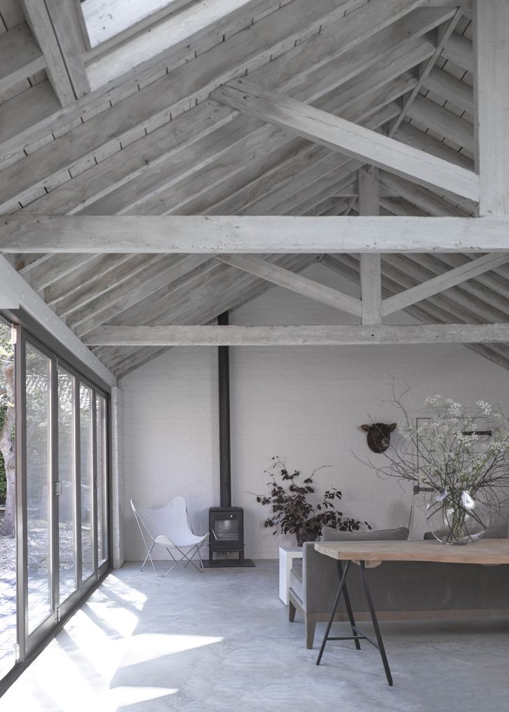 House Concrete Vaulted Skylights Stunning Skylights Bring Natural Light to Concrete Vaulted Homes