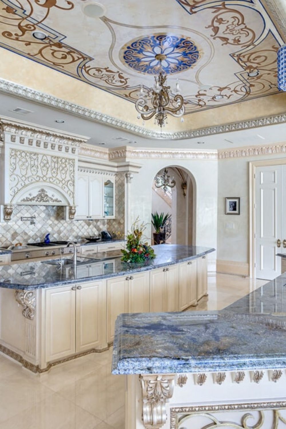 Luxury Kitchen Decorated Creating a High-End Kitchen Look without Breaking the Bank