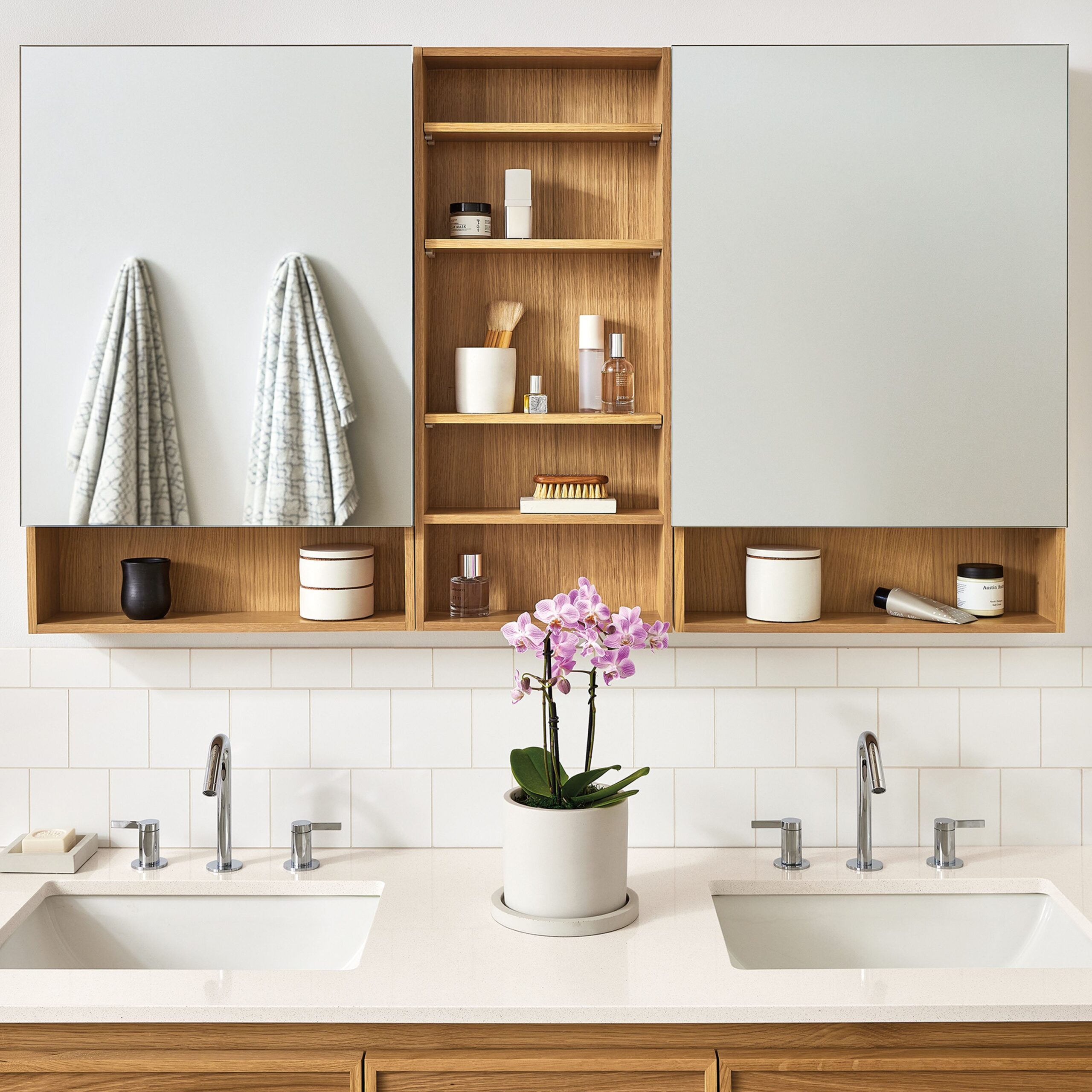 Modern Bathroom Furniture Sets Upgrade Your Bathroom Decor with Stylish Furniture Options