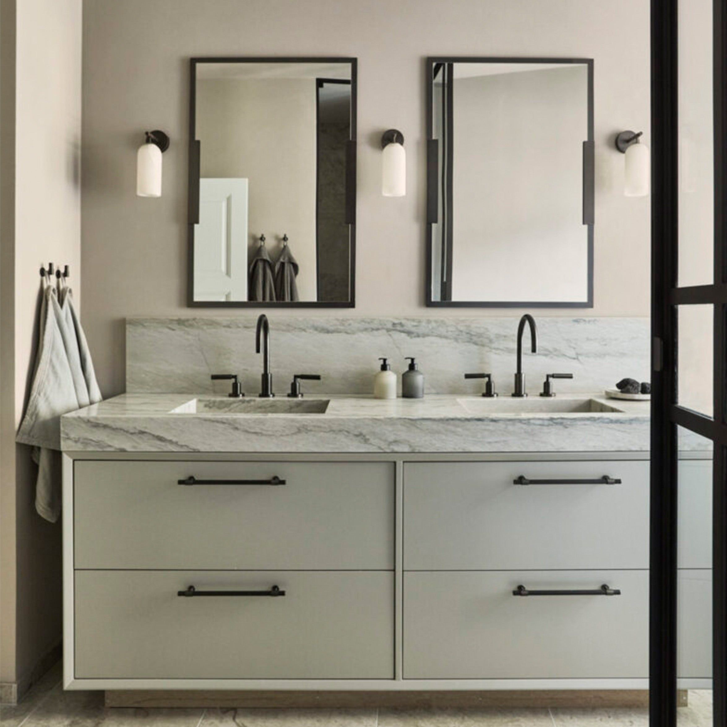 Modern Bathroom Mirror Collection Sleek and Stylish Mirror Designs for Your Bathroom Décor