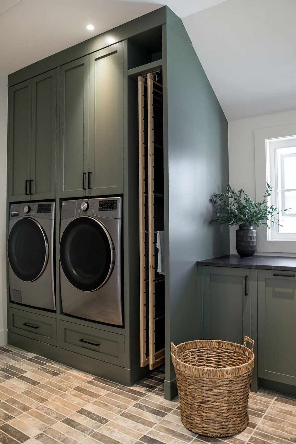 Modern Laundry Room Design Innovative Ways to Enhance Your Laundry Room Aesthetics