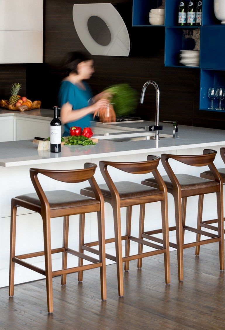 Modern Stools Sleek and Stylish Seating Options for Contemporary Spaces