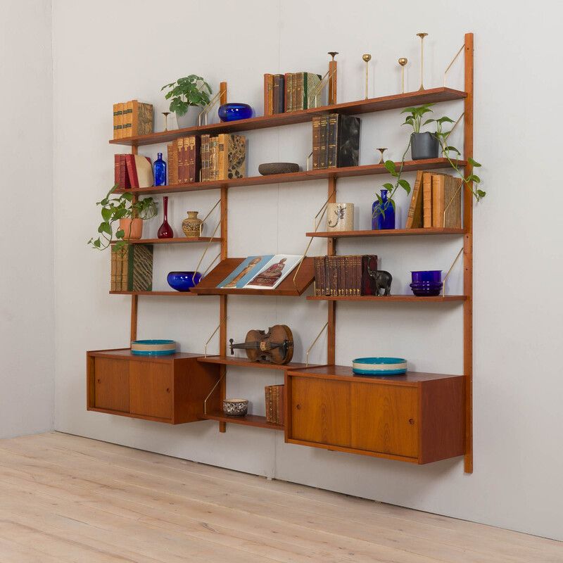 Modular Wall Storage System Maximizing Space with Customizable Wall Storage Solution