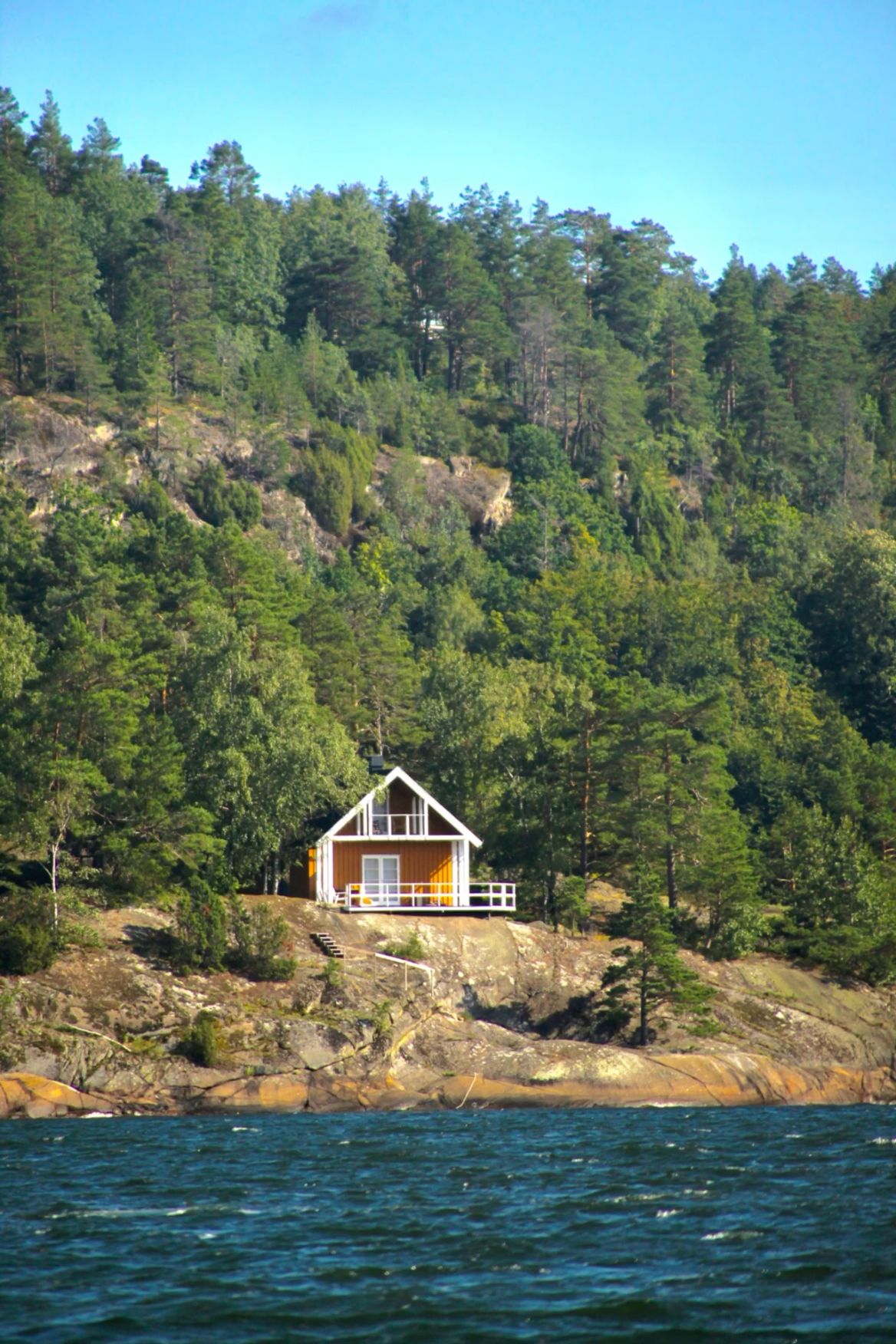 Norway Summer Cabin Escape to Rustic Hideaways in Norway’s Idyllic Countryside