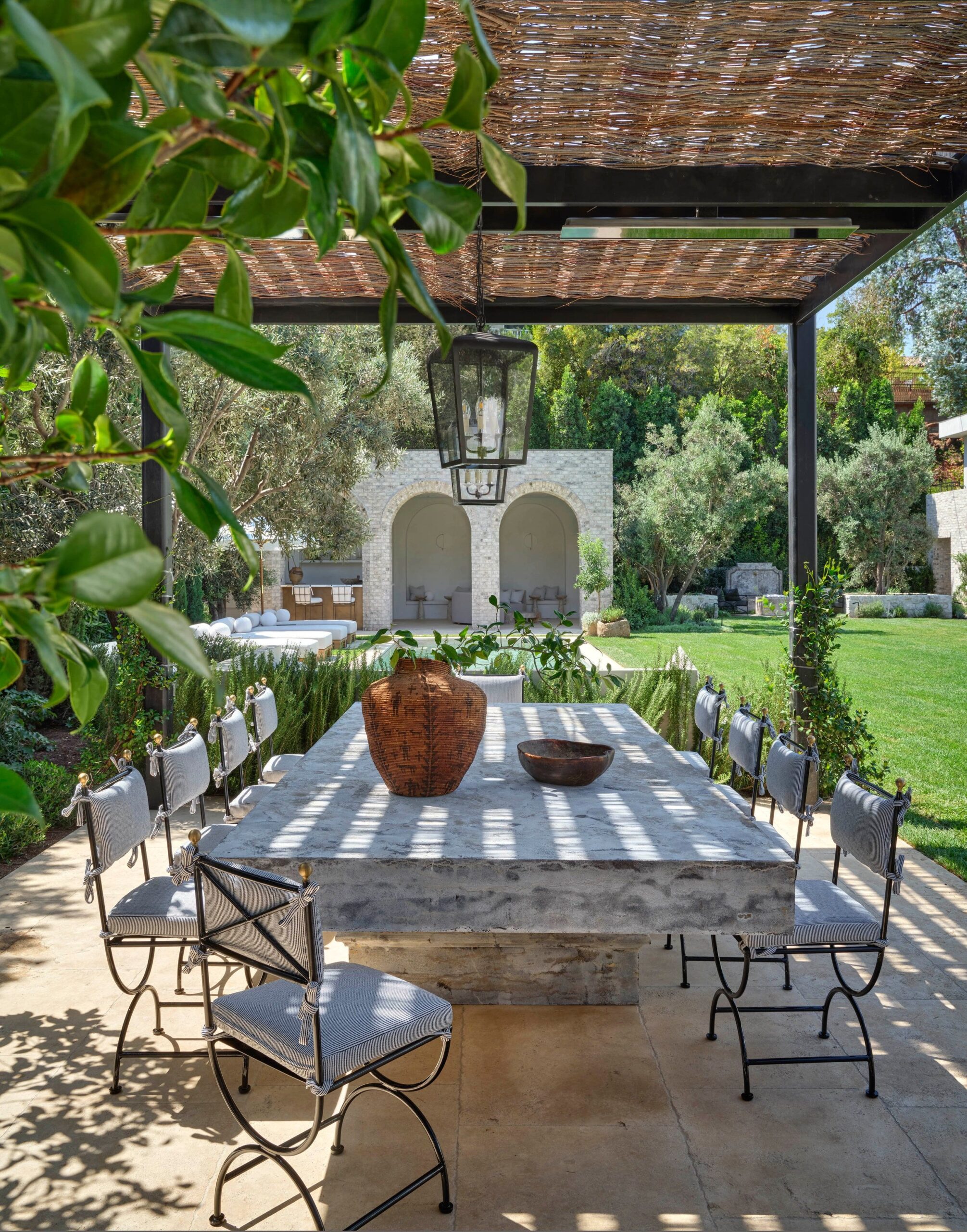 Outdoor Dining Area Furniture Create The Perfect Al Fresco Dining Space With These Essential Pieces