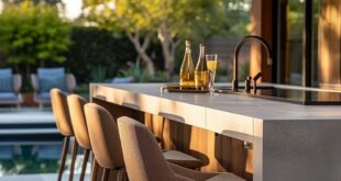 Outdoor Dining Area Furniture