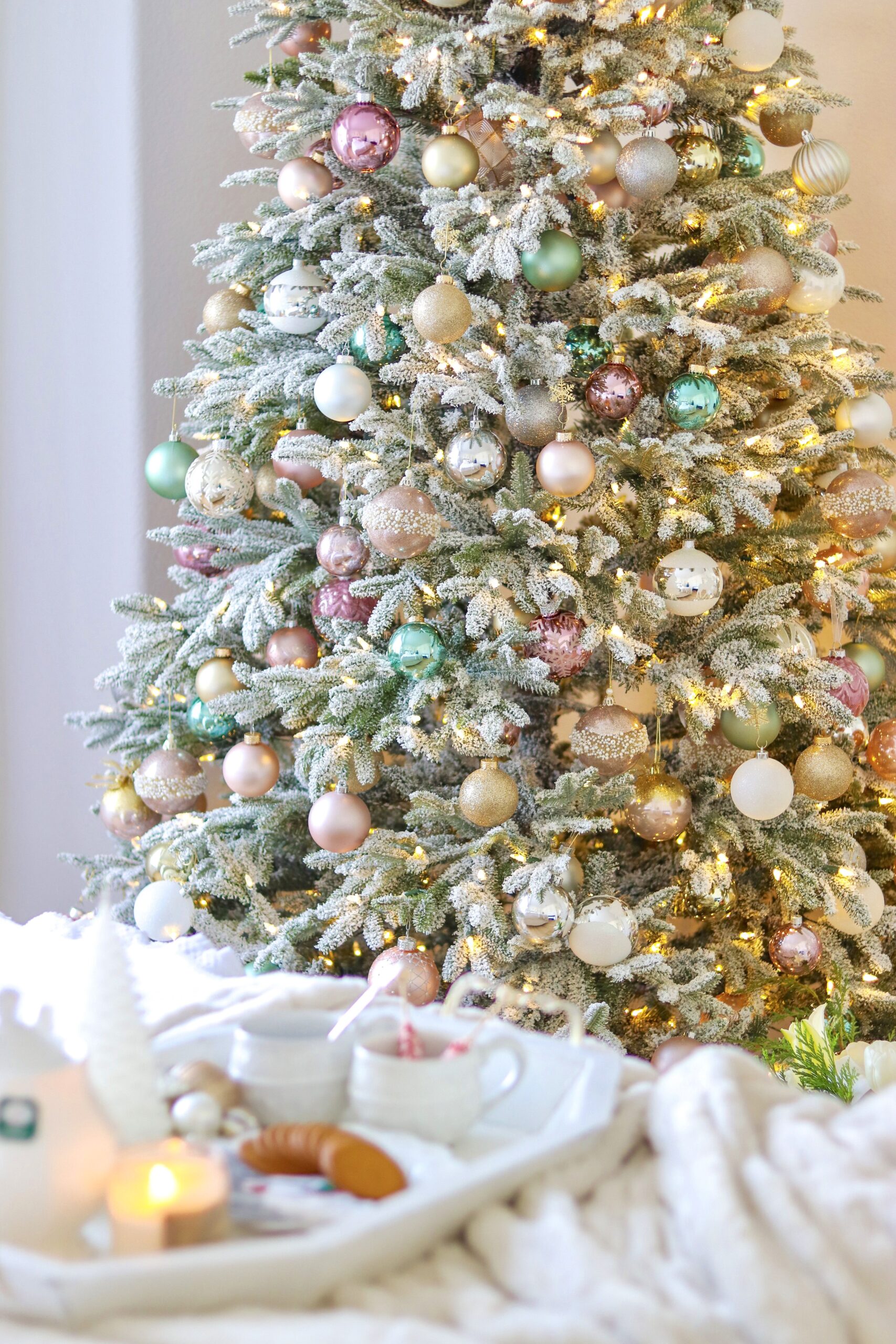 Pastel Christmas Decor Ideas Festive Holiday Decor in Soft Pastel Hues