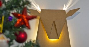 Popup Reindeer Cardboard Light