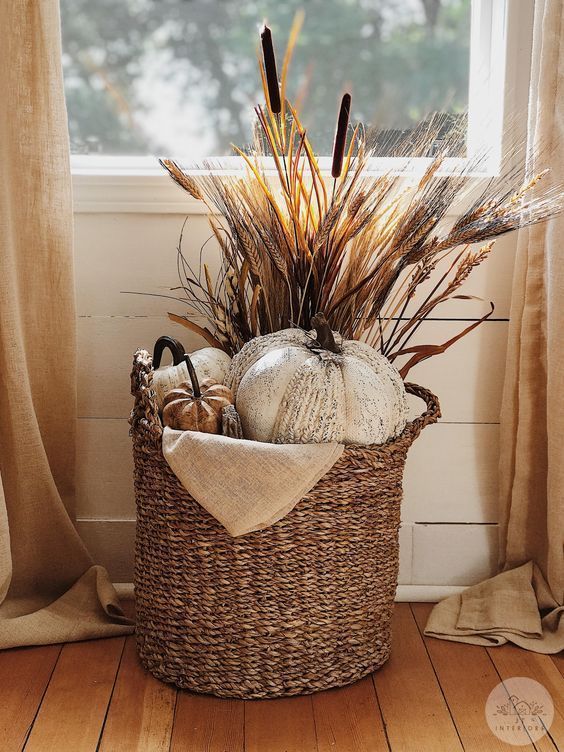 Pretty Autumn Porch Decor Inviting Fall Touches for Your Porch