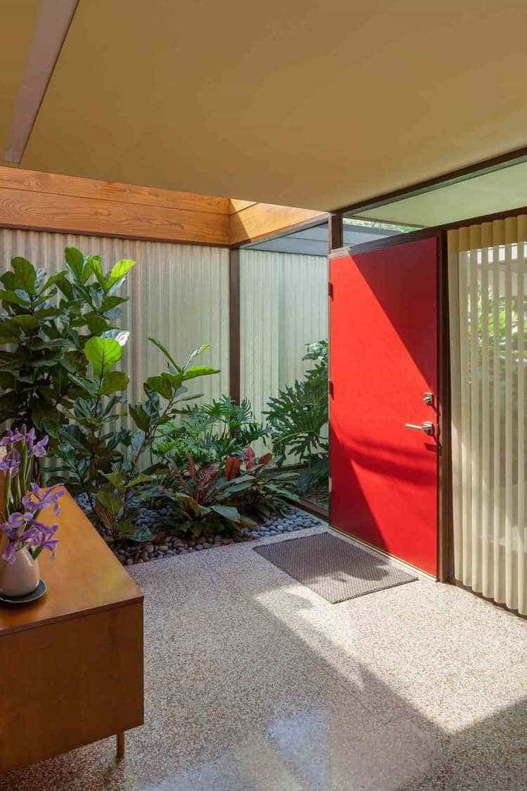 Retro Mid Century House Step back in time with this charming mid century abode