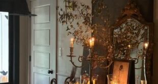 Rustic Halloween Decor