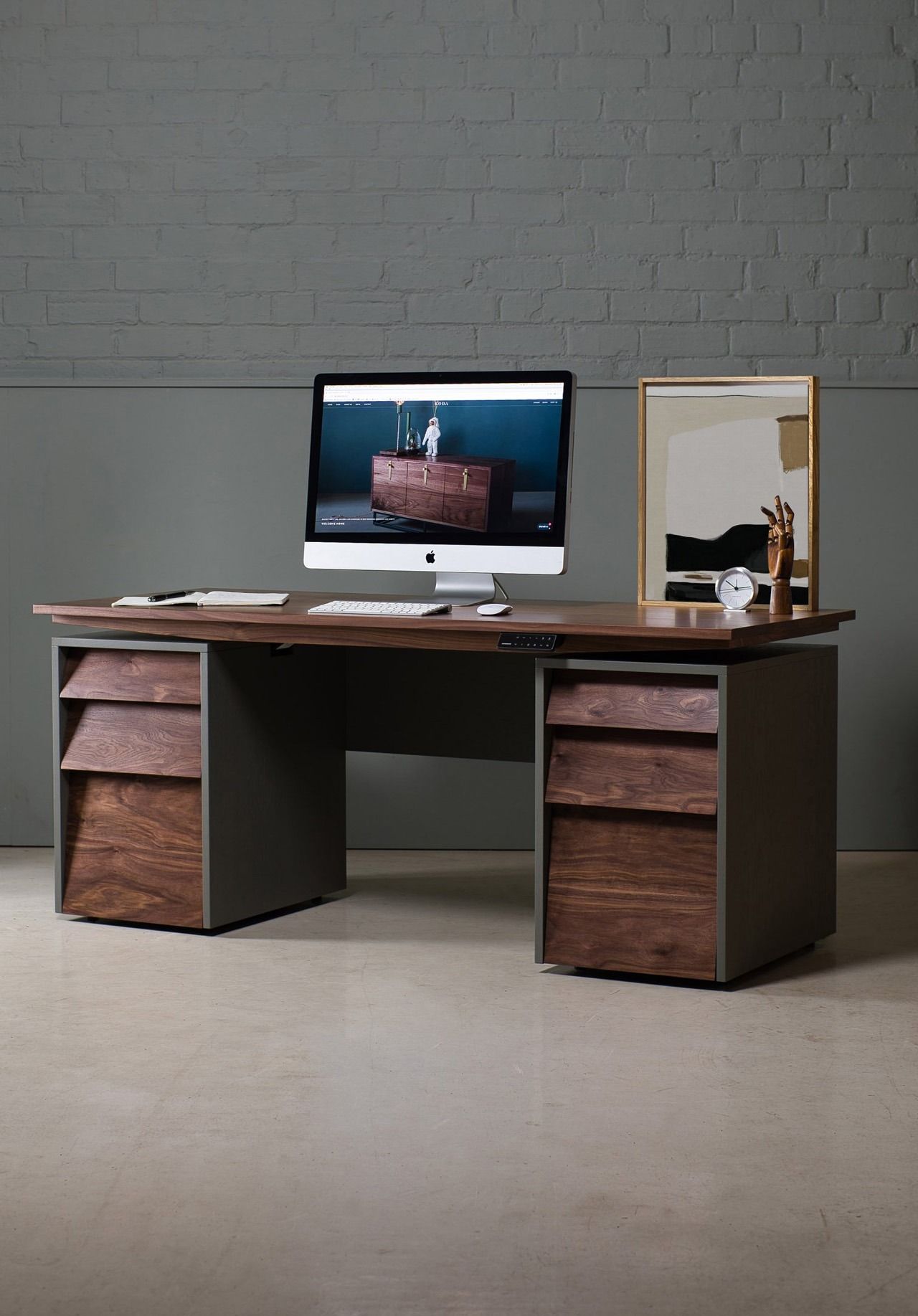 Standing Writing Desk With Highly Functional and Ergonomic Option for Workspaces