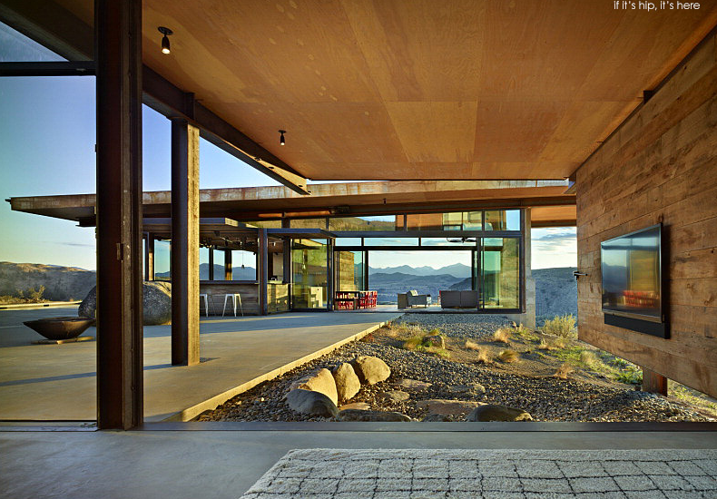 Studhorse Residence Luxurious Mountain Retreat with Stunning Views and Modern Design