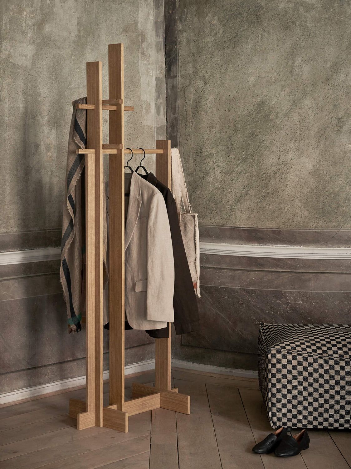 Uma Clothes Stand Stylish and Functional Clothing Storage Solution for Your Home