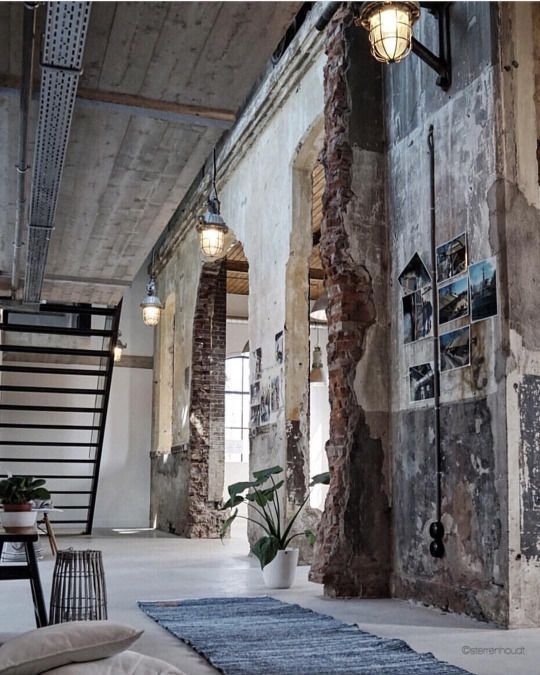 Vintage Industrial Loft Design A Stylish and Refined Approach to Loft Interiors