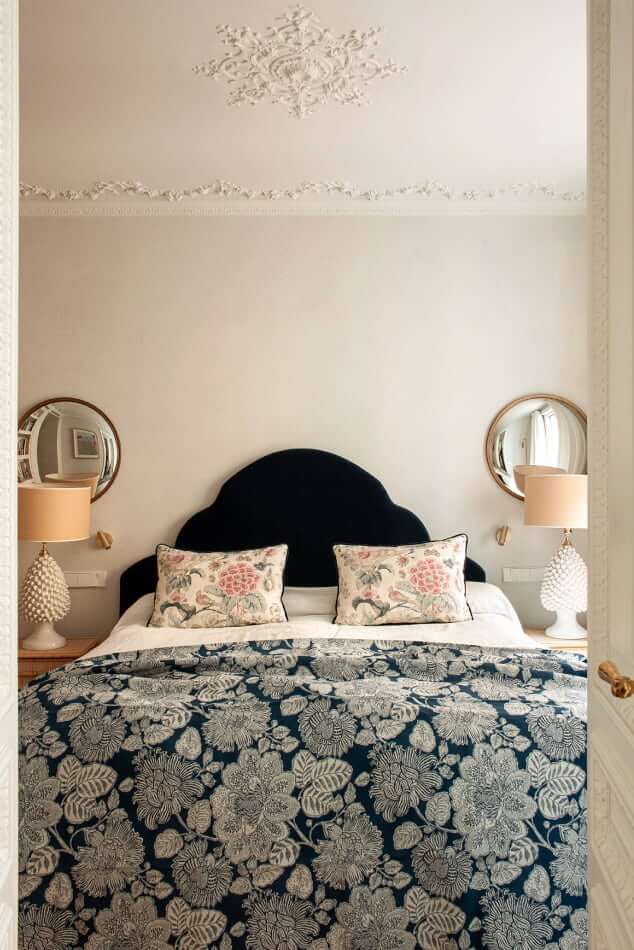 Vintage Madrid Apartment Experience the Charm of a Classic Apartment in Madrid’s Historic Center