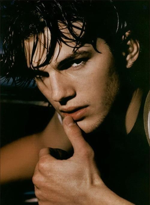 Ashton Kutcher Versatile Actor with Charismatic Personality