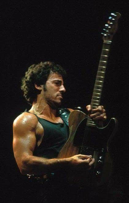 Bruce Springsteen Characteristics and Impact on Music World