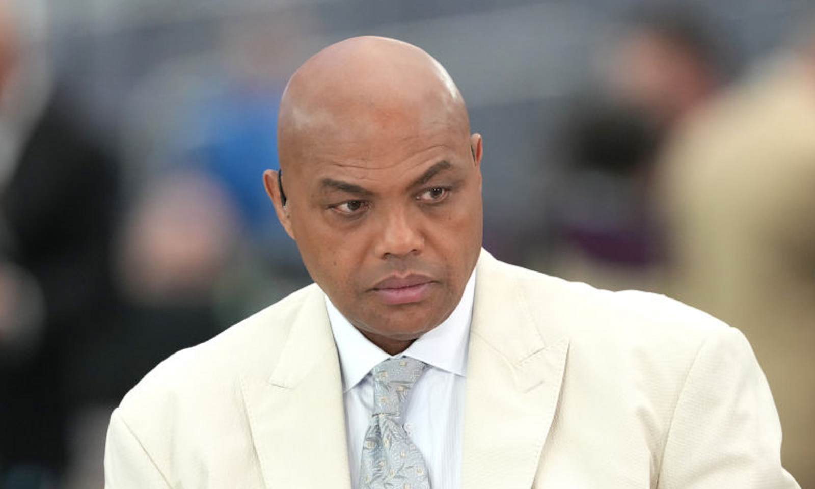 Charles Barkley Dominant Basketball Player