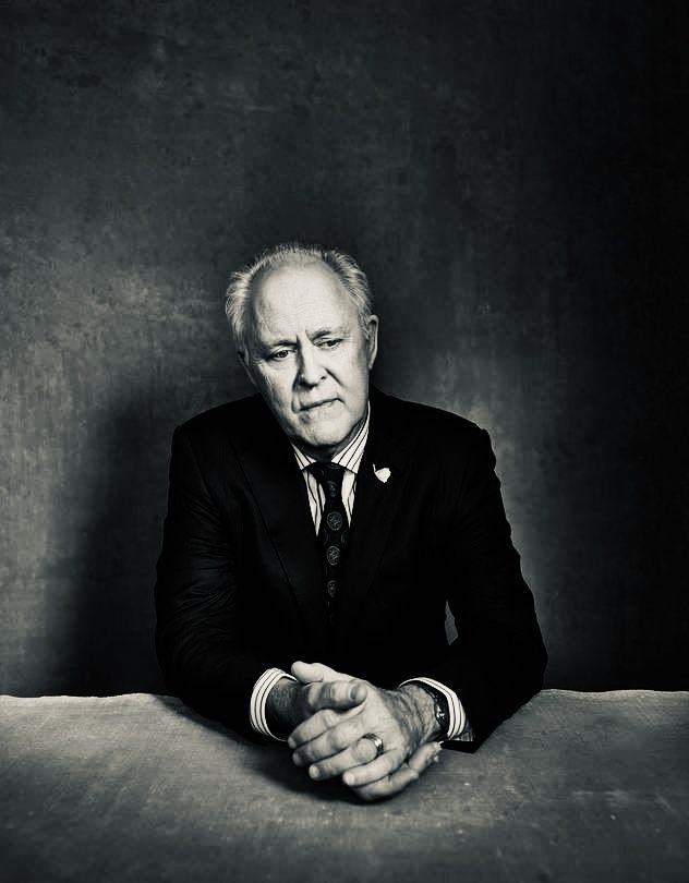 John Lithgow Versatile Actor with Unforgettable Performances