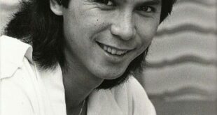 Lou Diamond Phillips