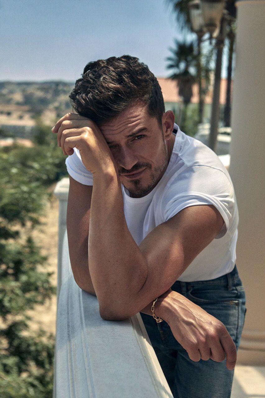 Orlando Bloom charming, talented actor with undeniable charisma