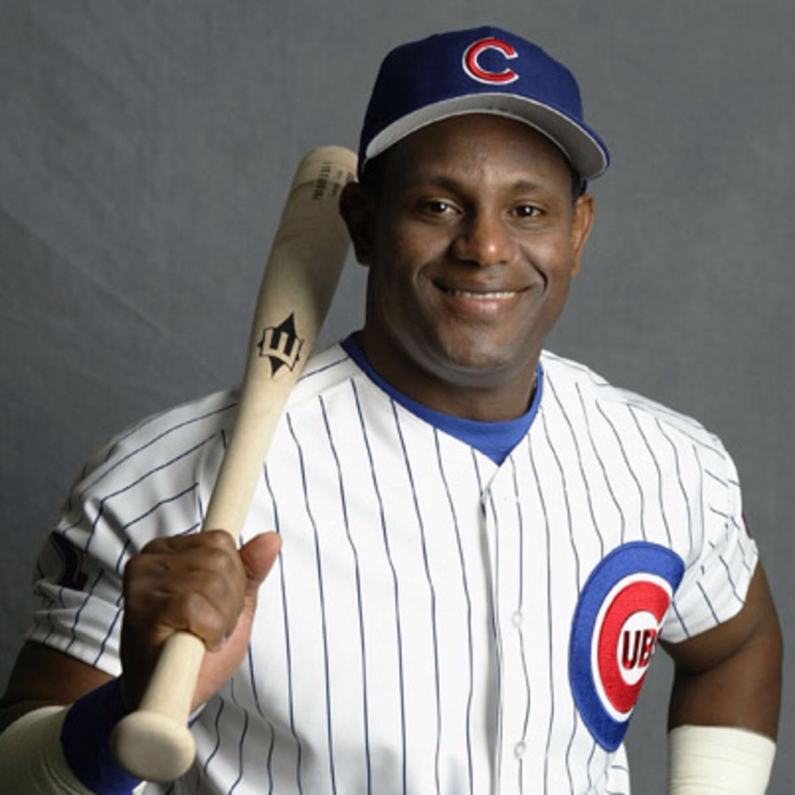 Sammy Sosa Charismatic Personality and Baseball Legacy