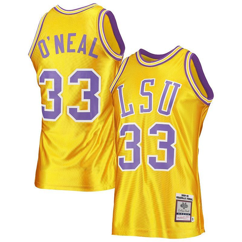 Shaquille OʼNeal Dominant, Charismatic, Team Player