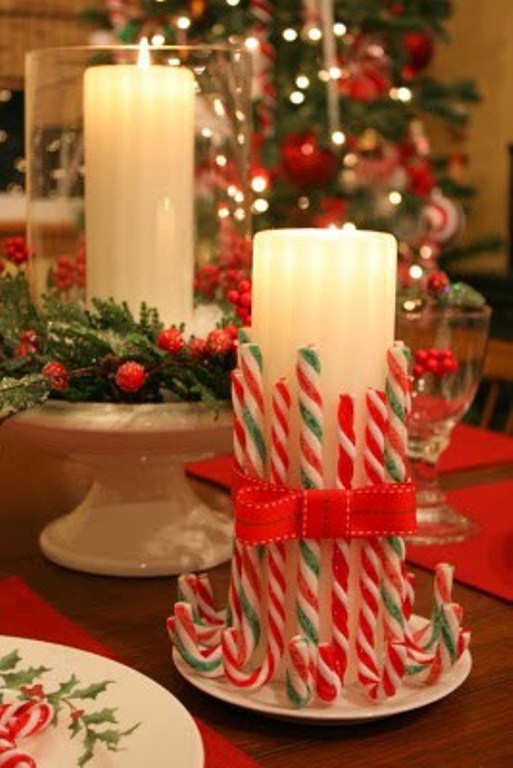 23 Amazing Christmas Candles And Decorations With Them - DigsDi