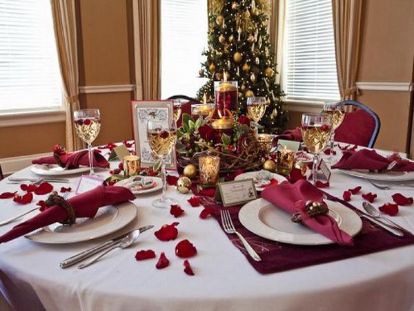 20 MOST AMAZING CHRISTMAS TABLE DECORATIONS...... - Godfather Sty